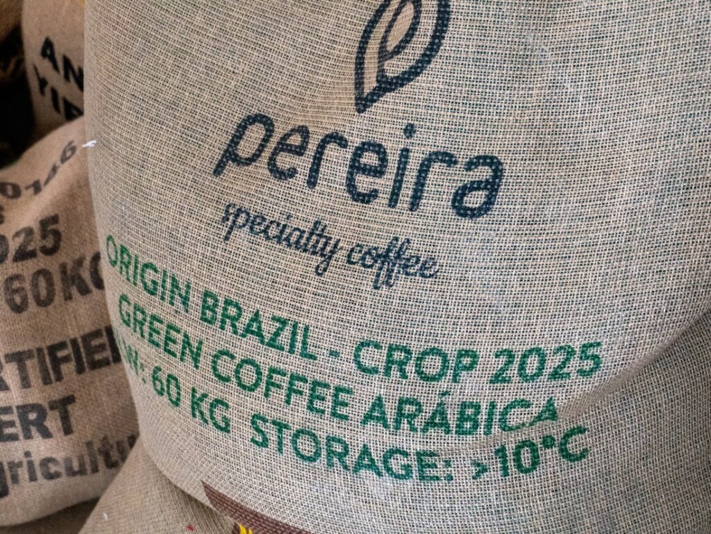 Brazílie Fazenda Pereira – pytel s kávou