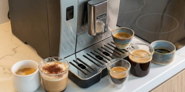 DeLonghi Eletta Ultra - ukážka nápojov