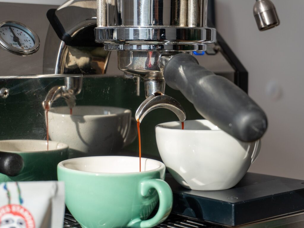 Kostarika Finca Licho od pražírny Rýdze – příprava espressa