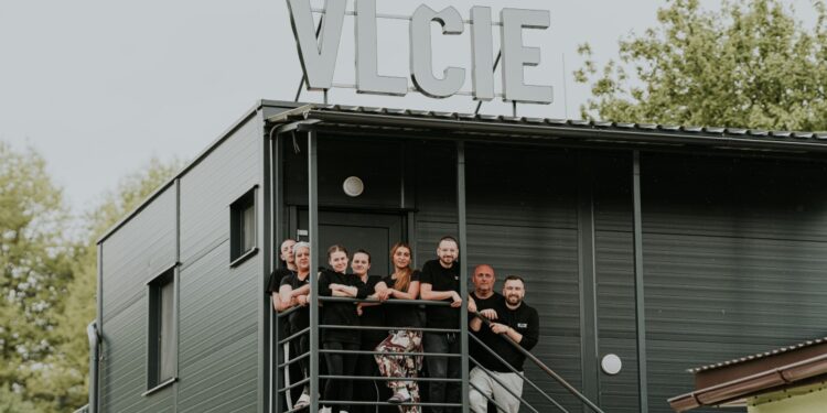 VLČIE - sídlo spoločnosti