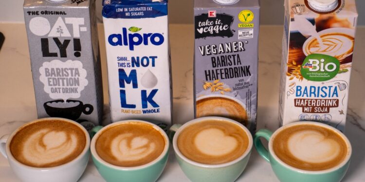 test alternatívnych baristických rastlinných mliek