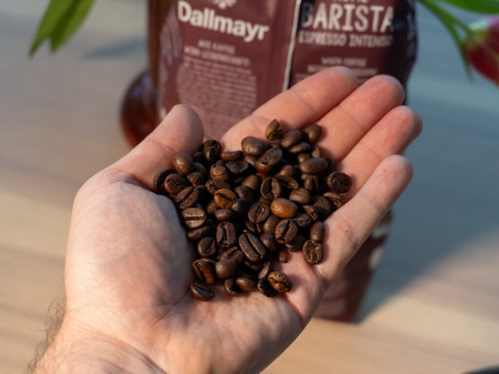 Dallmayr Home Barista Espresso Intenso – zrno
