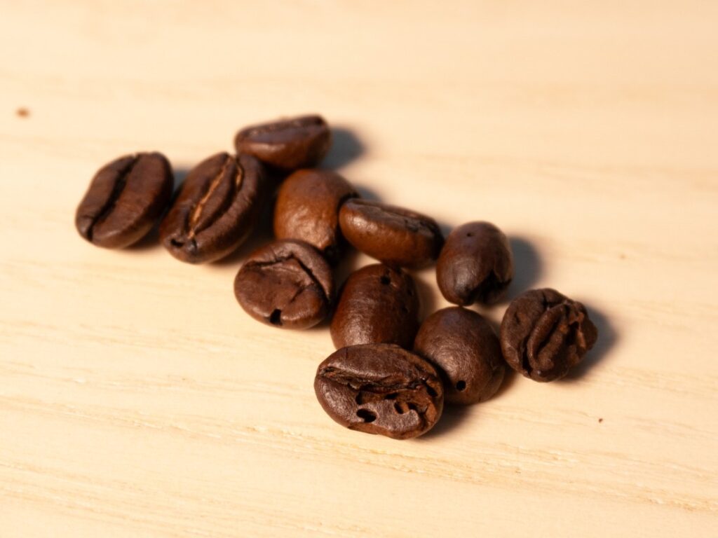 Dallmayr Home Barista Espresso Intenso – zrno napadené škůdcem