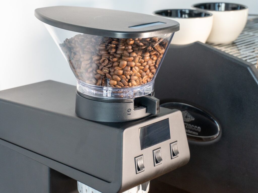 La Marzocco Pico – násypka na zrna