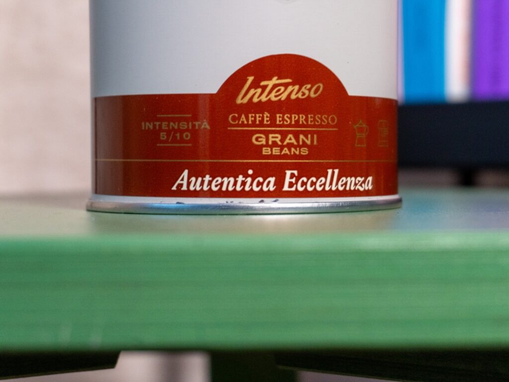 Caffé Molinari Intenso – detail obalu