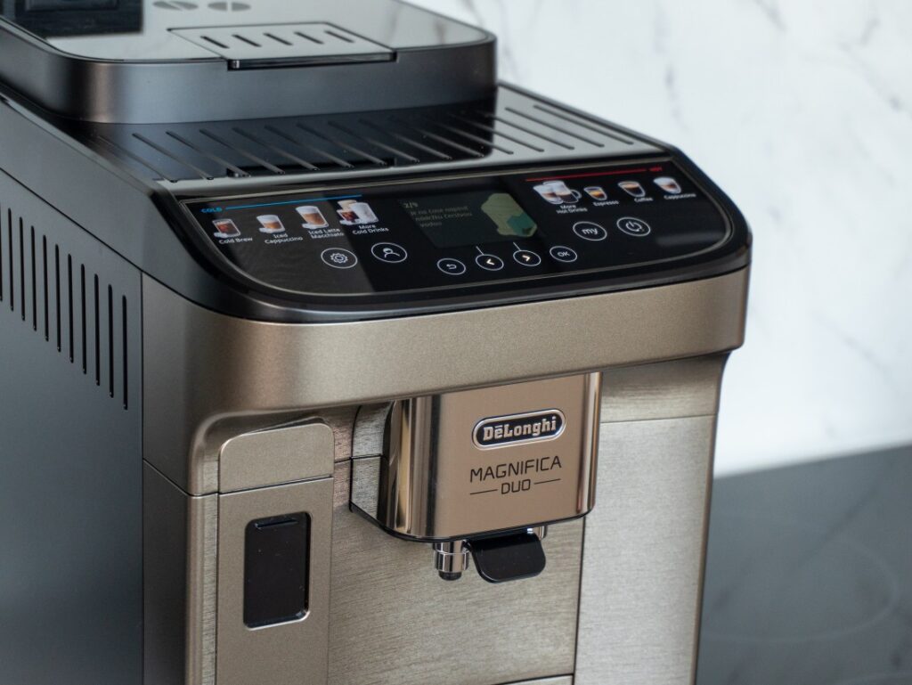DeLonghi Magnifica DUO - detail