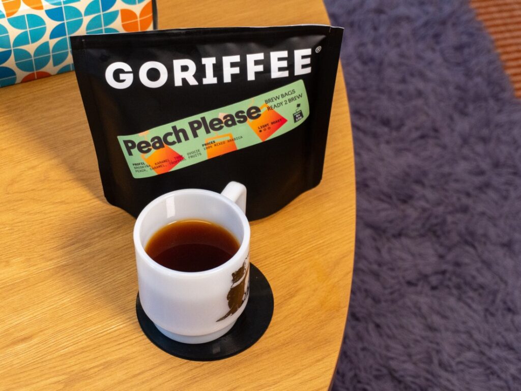 káva Peach Please připravená z brew bags od Goriffee