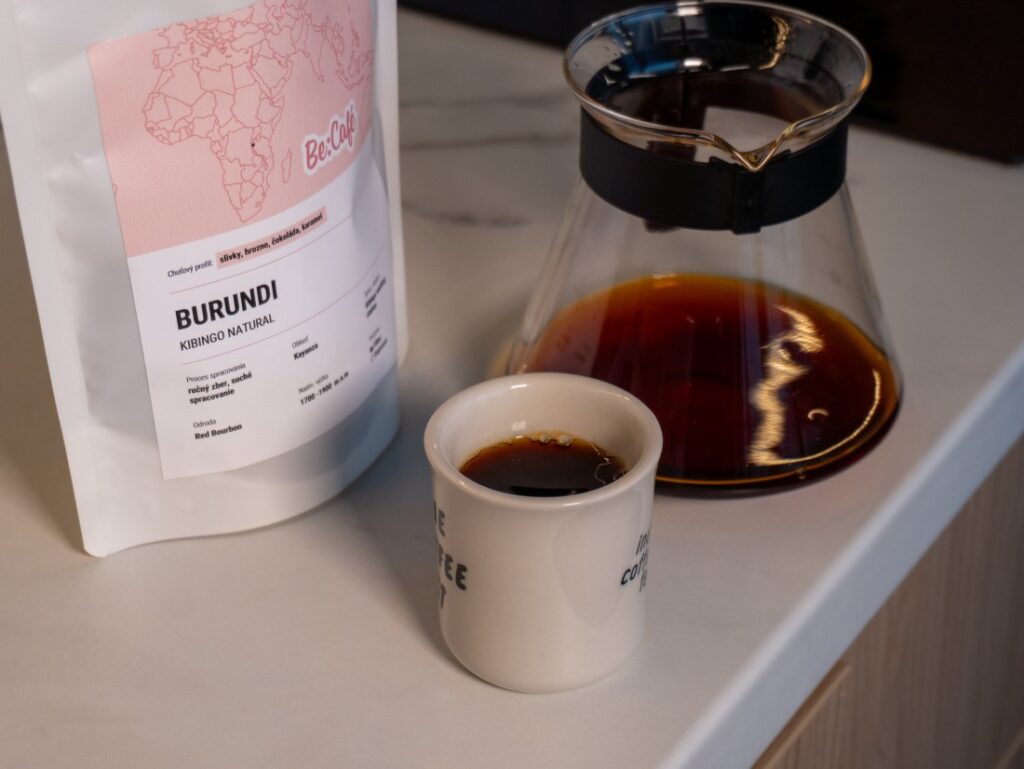 Burundi Kibingo od BeCafé – hotová filtrovaná káva
