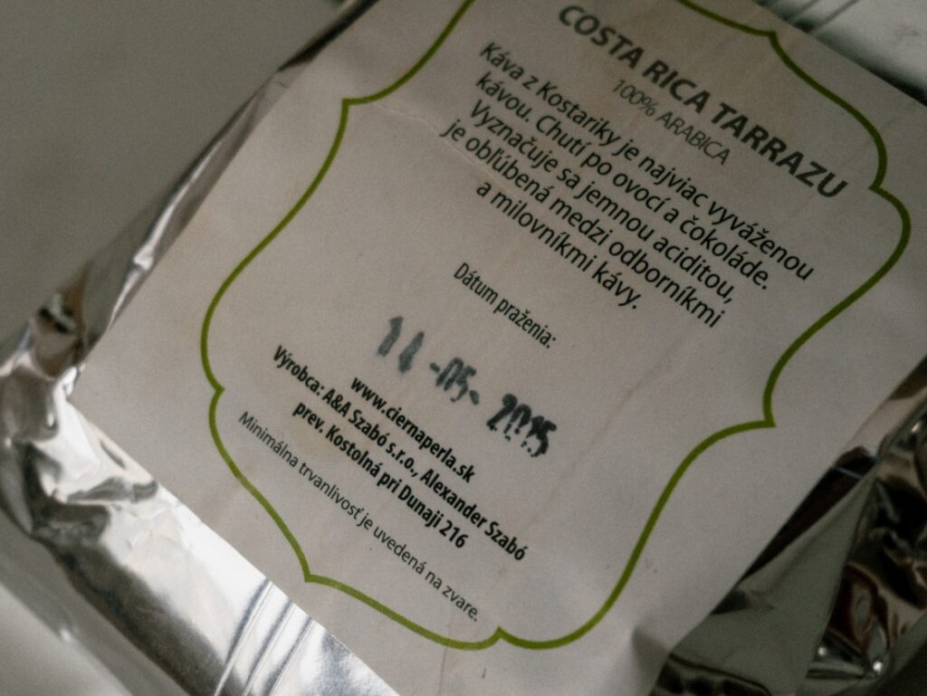Čierna Perla 11letá káva Kostarika Tarrazu – datum pražení